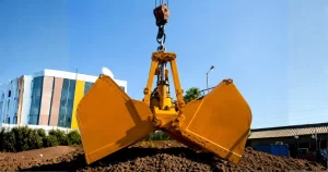 Electro Hydraulic Clamshell Grab (1)