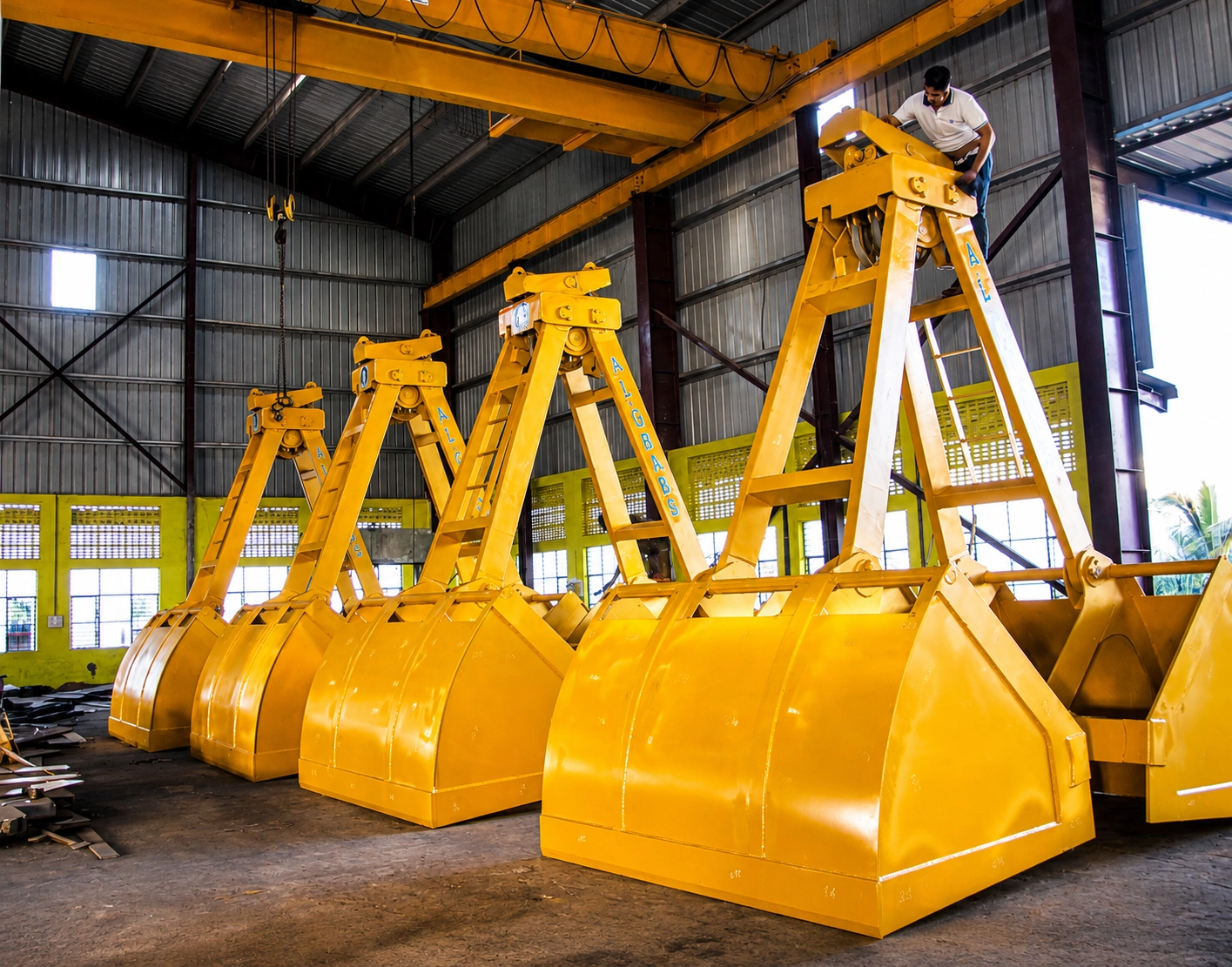 Orange Peel Grab for Scrap Handling Mechanical clamshell group photo