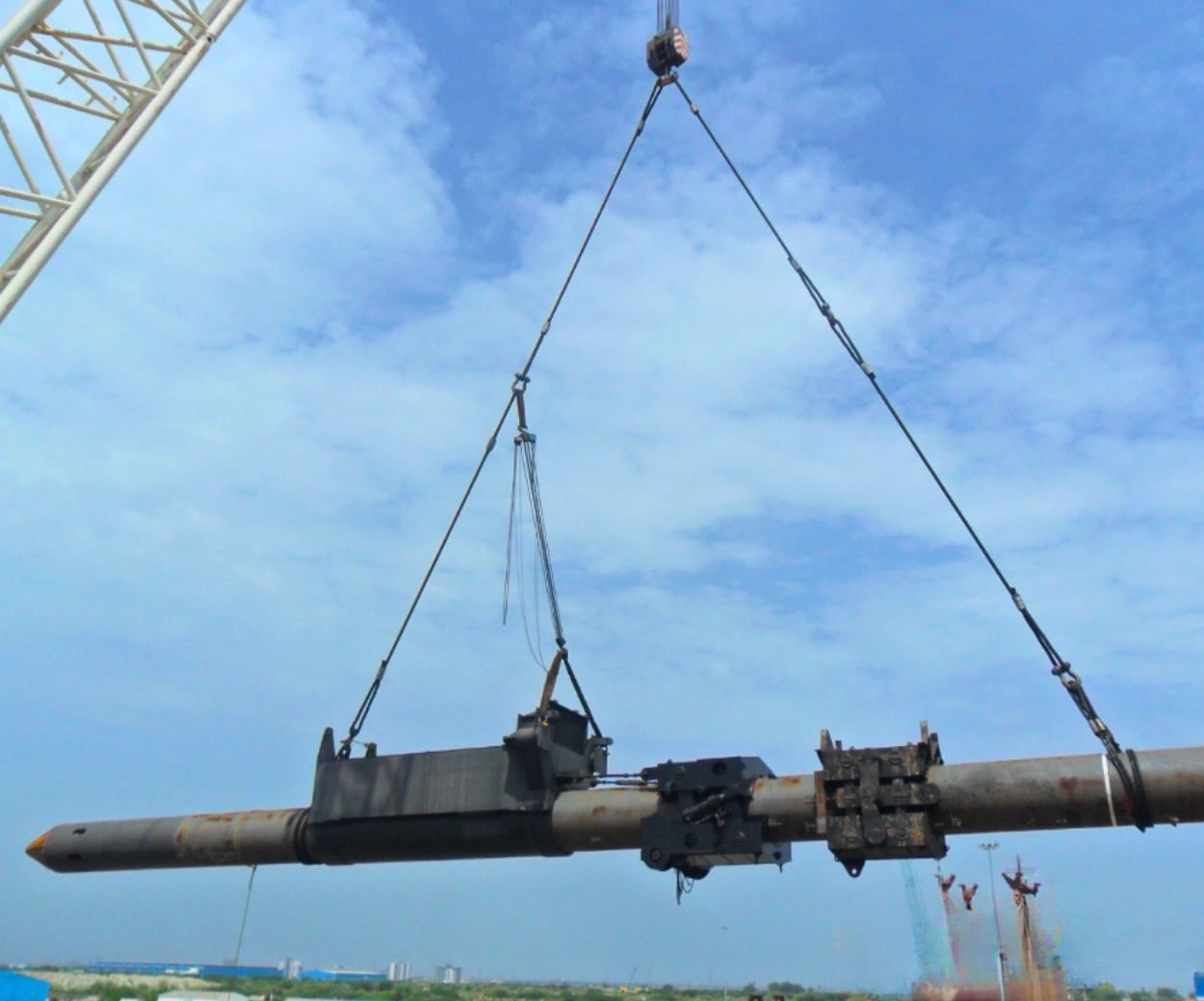 Orange Peel Grab for Scrap Handling Dredge XVIII Spud Rehabilitation
