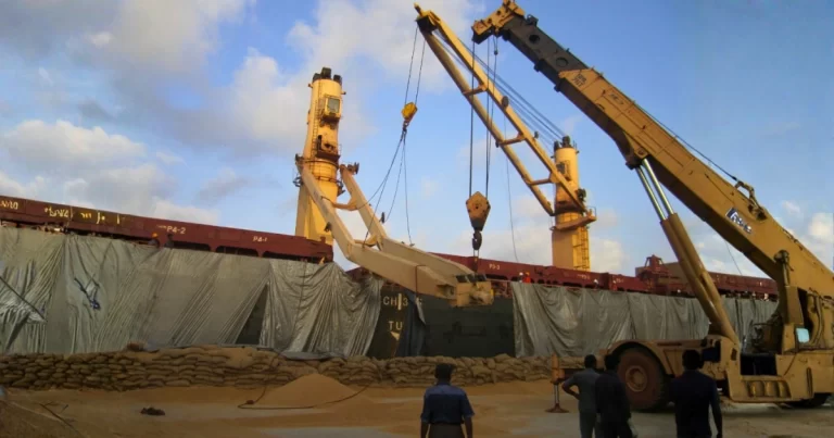 SPAR LYNX crane boom undergoing structural repair and rehabilitation by AL Industries in Hong Kong